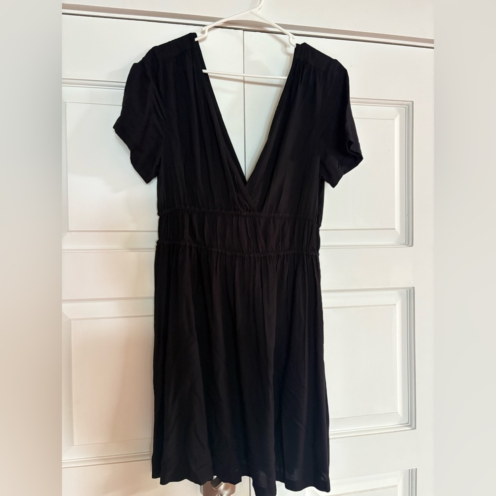 Roxy Elegant Black V-Neck Dress